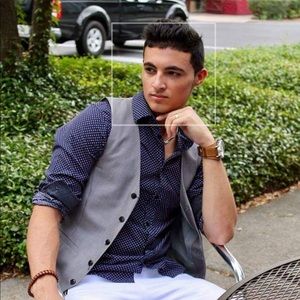 Meet your Posher, Jose